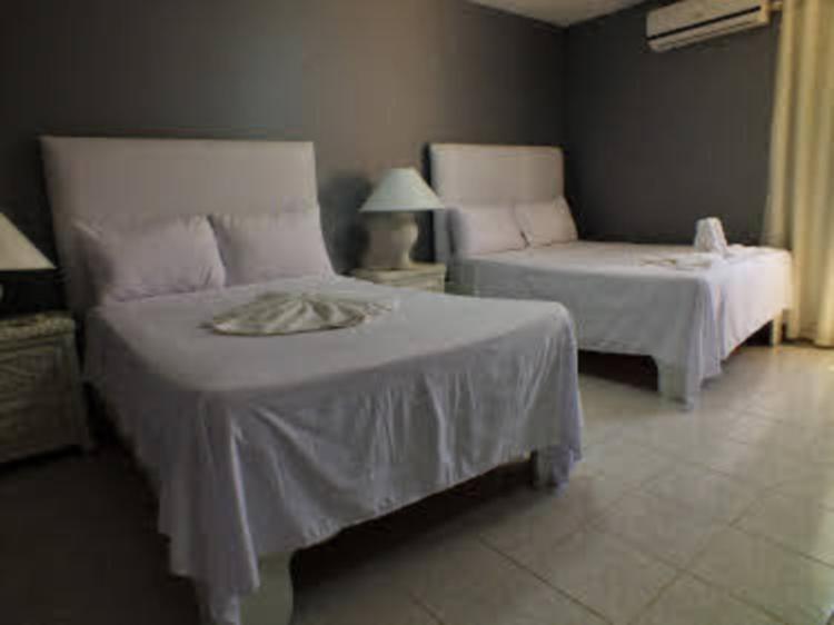 Hotel Maracas פונטה קאנה מראה חיצוני תמונה